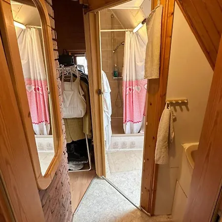 Schoene Maisonette Nahe Uni Апартаменты Линебург